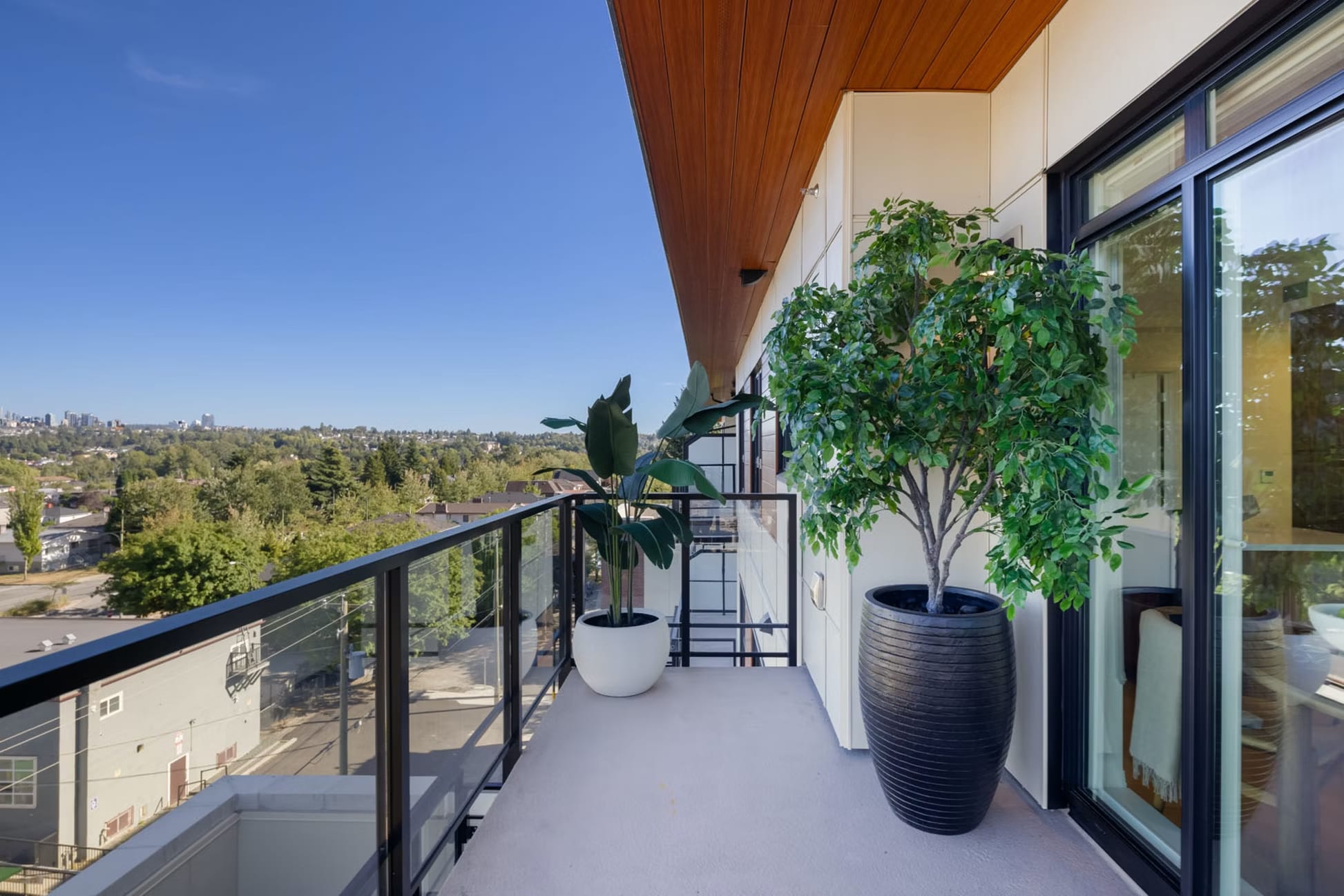 2550 Garden Drive project image 3